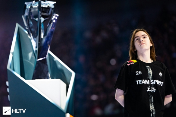 我们真的必须依赖老人为C吗？ Flandre 的杰斯可以在龙战中带领团队， Anyone's Legend 领先