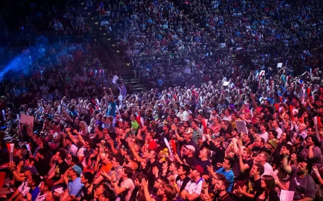 中单换打野，Peanut与Bdd互换东家